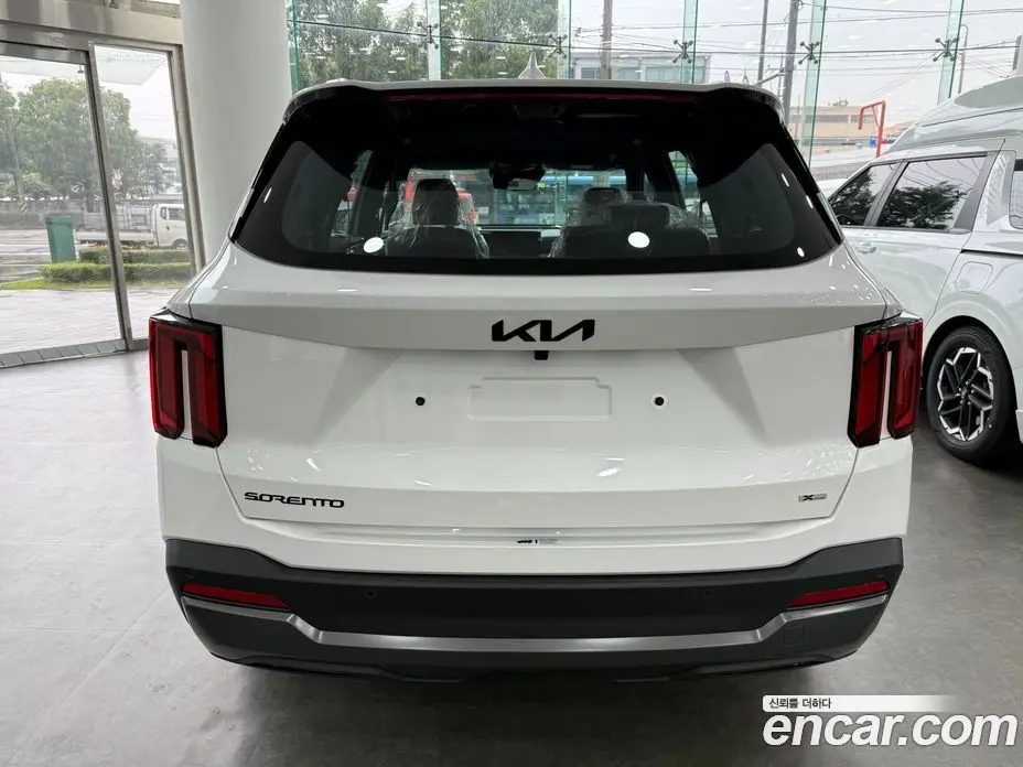 Kia Sorento 2026 1.6 автомат (гидро), фото 4