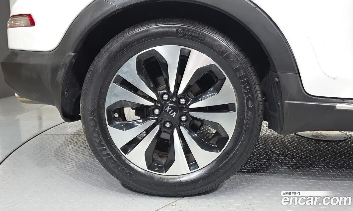 Kia Sportage 2011 2.0 автомат (гидро), фото 5