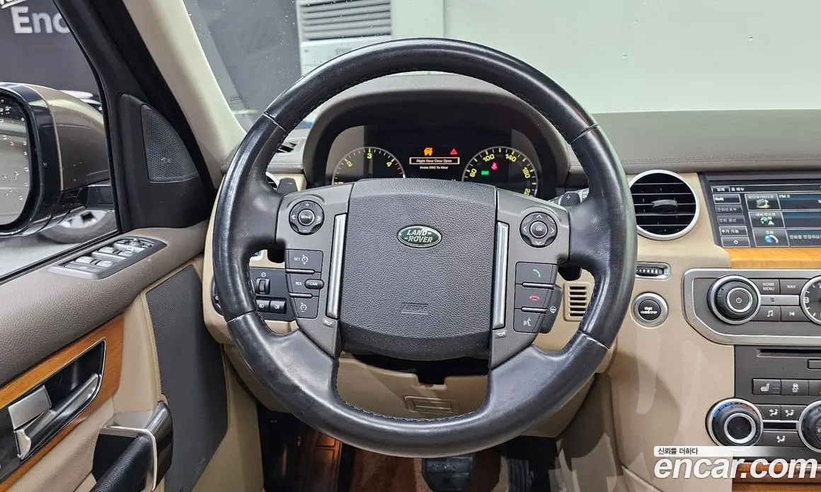 Land Rover Discovery 2014 3.0 автомат (гидро), фото 13