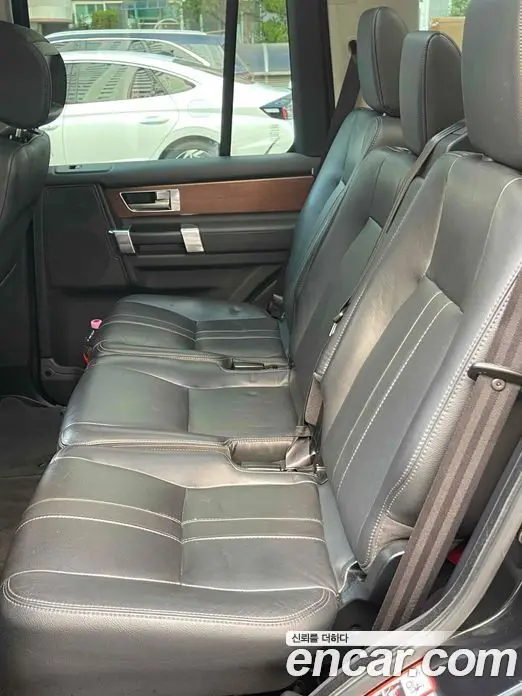 Land Rover Discovery 2016 3.0 автомат (гидро), фото 10