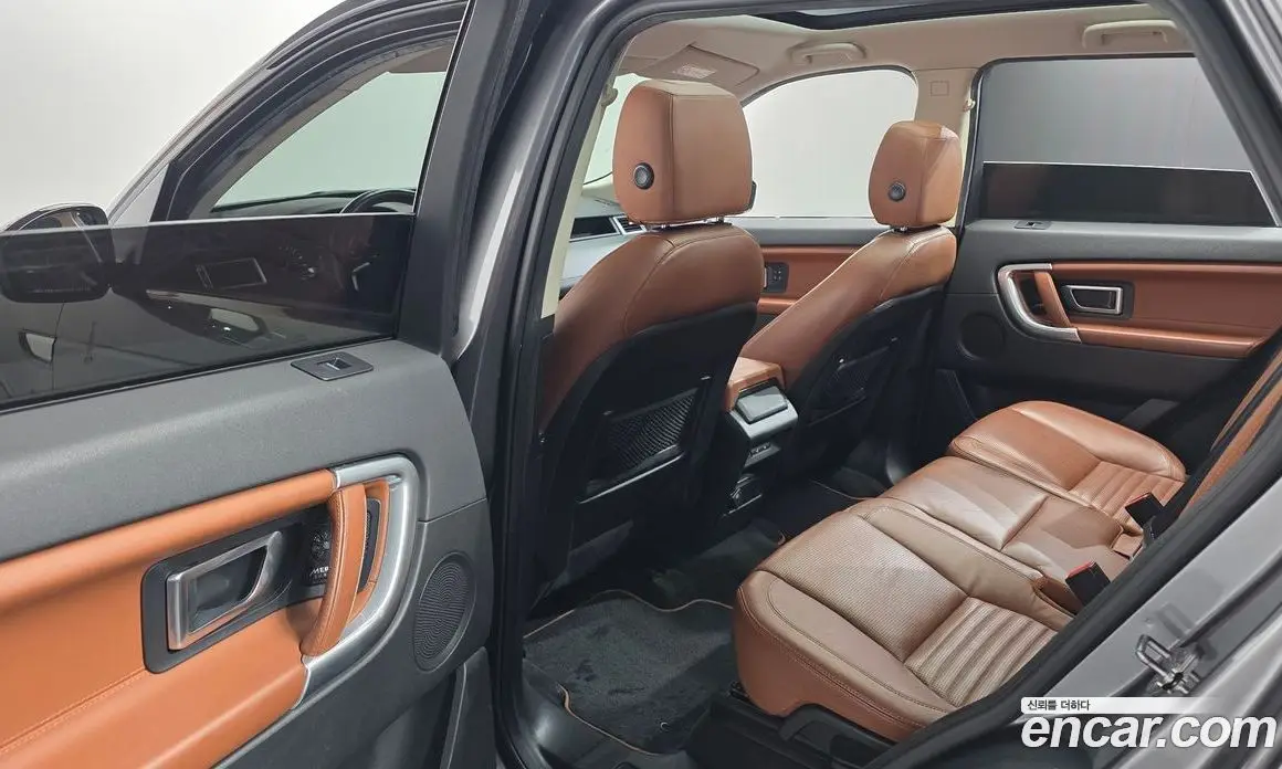 Land Rover Discovery Sport 2016 2.0 автомат (гидро), фото 17