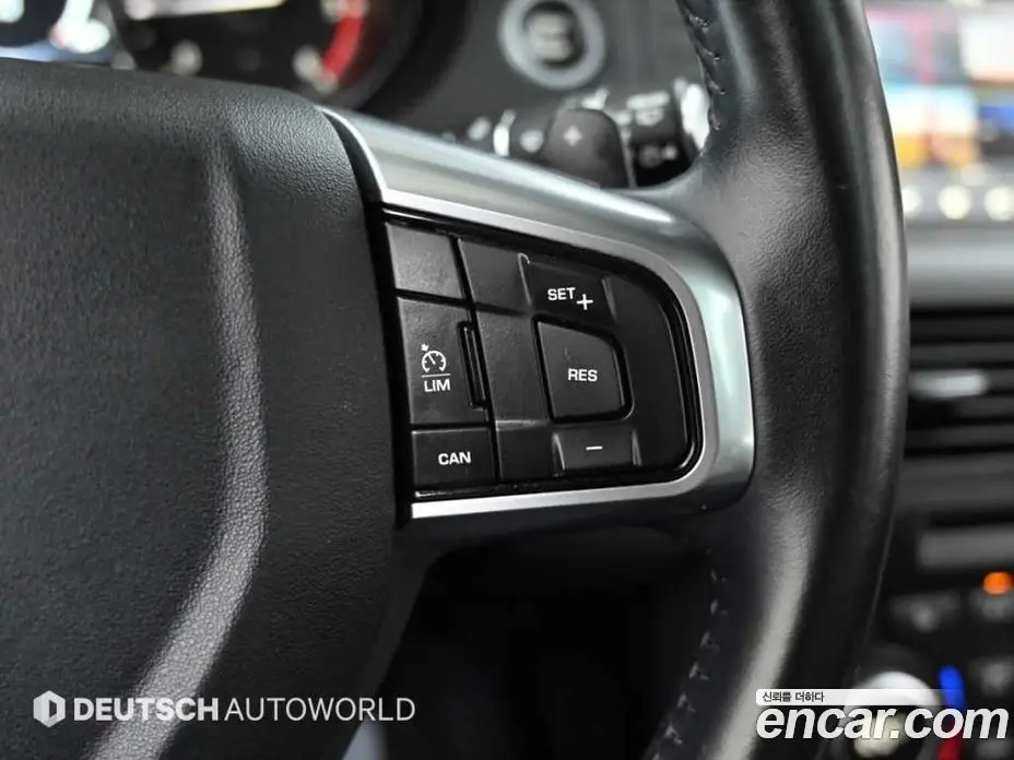 Land Rover Discovery Sport 2017 2.0 автомат (гидро), фото 16