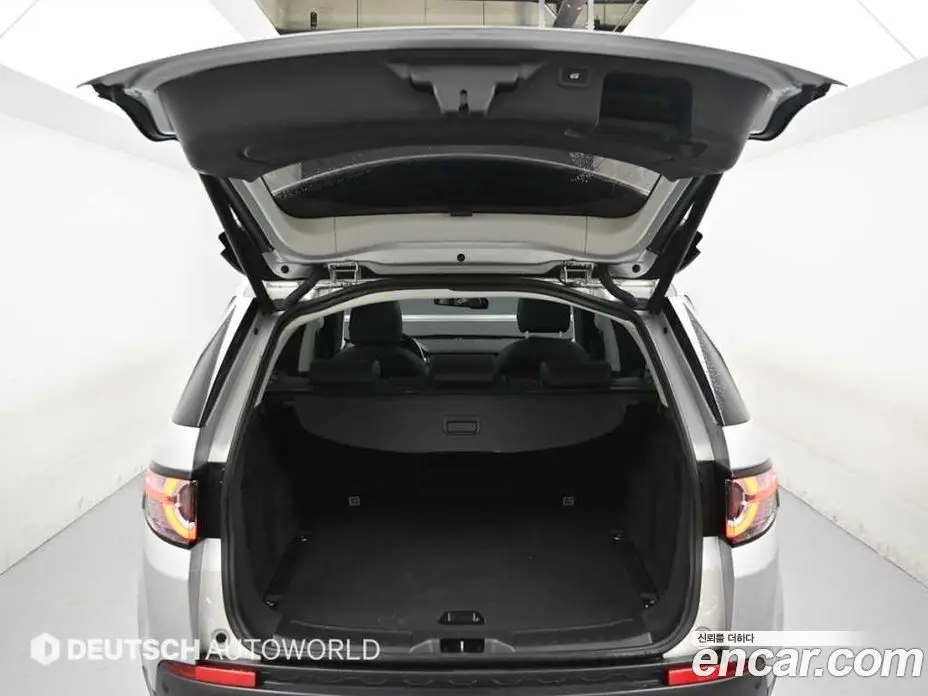 Land Rover Discovery Sport 2017 2.0 автомат (гидро), фото 19