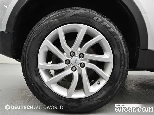 Land Rover Discovery Sport 2017 2.0 автомат (гидро), миниатюра 5