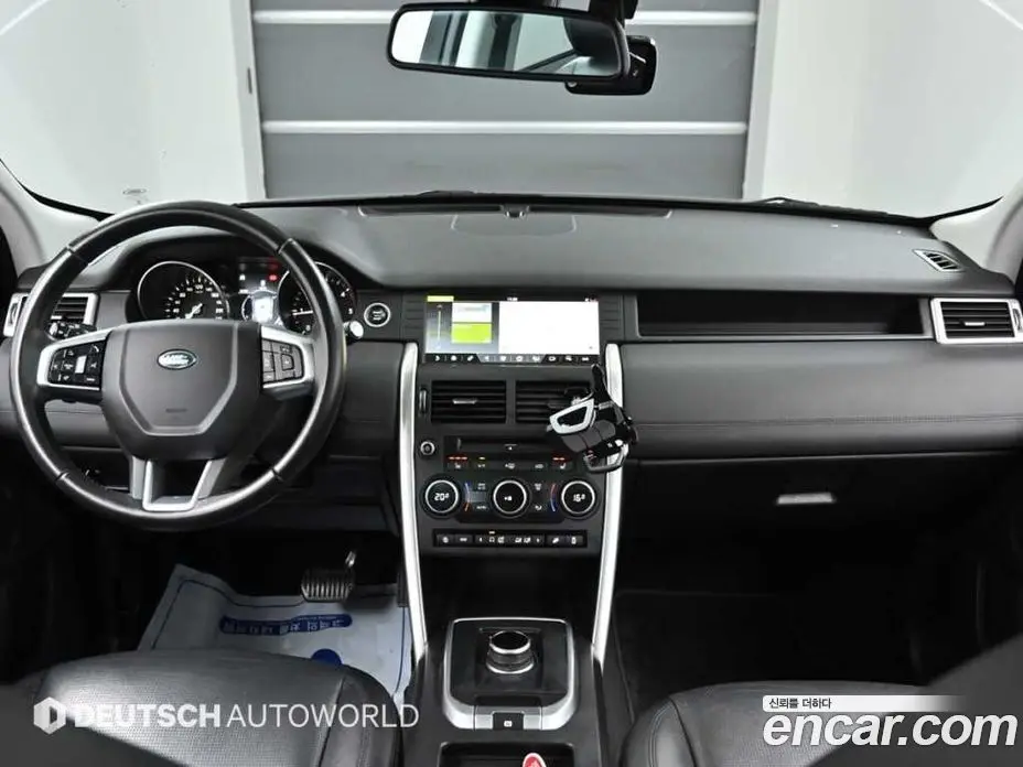Land Rover Discovery Sport 2017 2.0 автомат (гидро), фото 7
