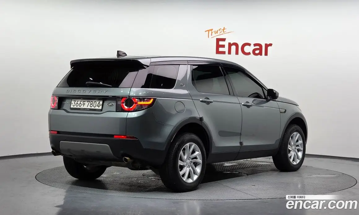 Land Rover Discovery Sport 2018 2.0 автомат (гидро), фото 2