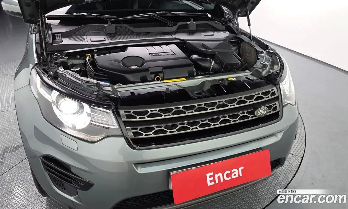 Land Rover Discovery Sport 2018 2.0 автомат (гидро), фото 6