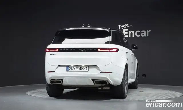 Land Rover Range Rover Sport 2024 3.0 автомат (гидро), миниатюра 4