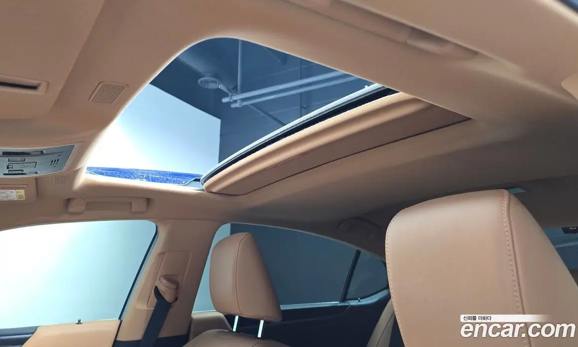 Lexus ES 2023 2.5 автомат (гидро), фото 22