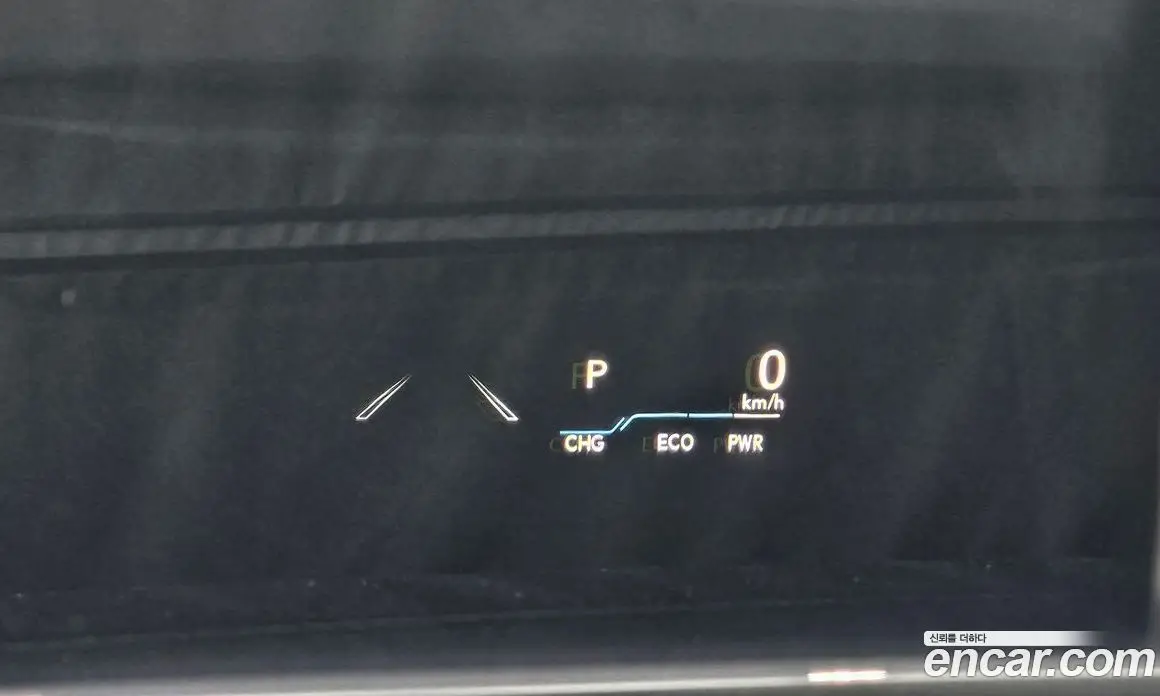 Lexus ES 2023 2.5 автомат (гидро), фото 33