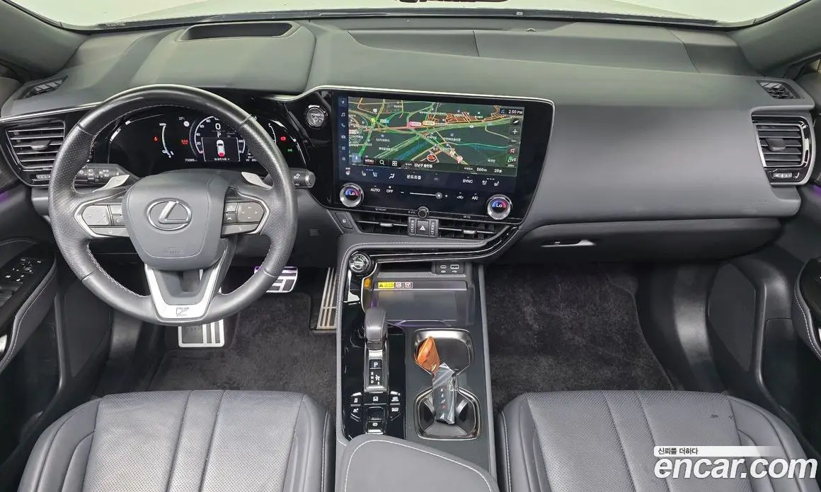 Lexus NX 2024 2.5 автомат (гидро), фото 10