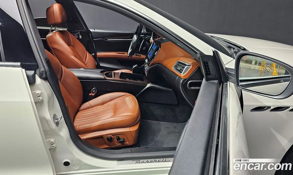 Maserati Ghibli 2018 3.0 автомат (гидро), фото 13