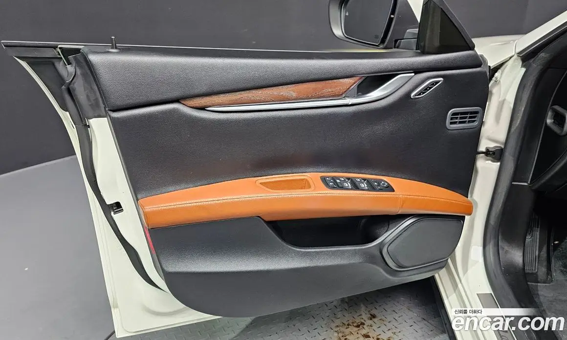 Maserati Ghibli 2018 3.0 автомат (гидро), фото 14