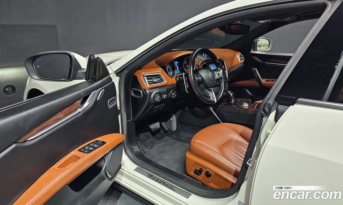 Maserati Ghibli 2018 3.0 автомат (гидро), фото 16