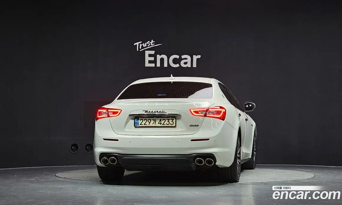 Maserati Ghibli 2018 3.0 автомат (гидро), фото 4