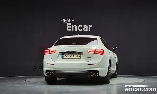 Maserati Ghibli 2018 3.0 автомат (гидро), миниатюра 4