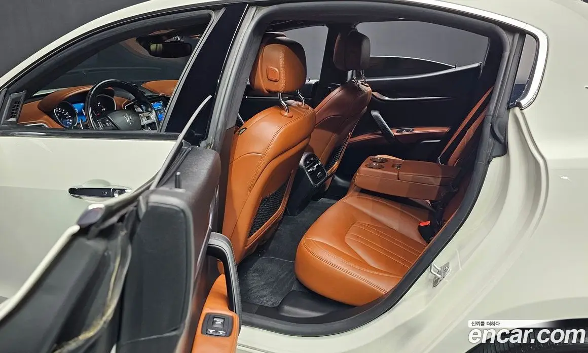 Maserati Ghibli 2018 3.0 автомат (гидро), фото 32