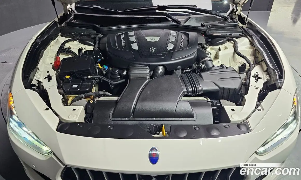 Maserati Ghibli 2018 3.0 автомат (гидро), фото 6