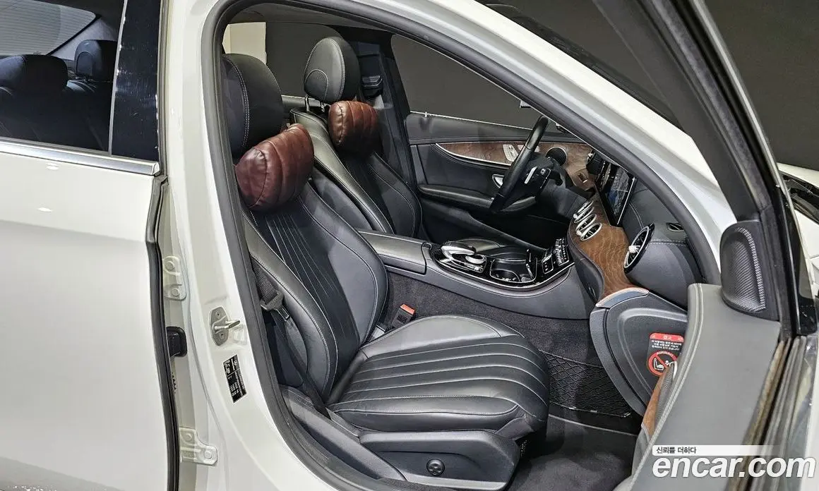 Mercedes-Benz E-Class 2016 1.9 автомат (гидро), фото 12