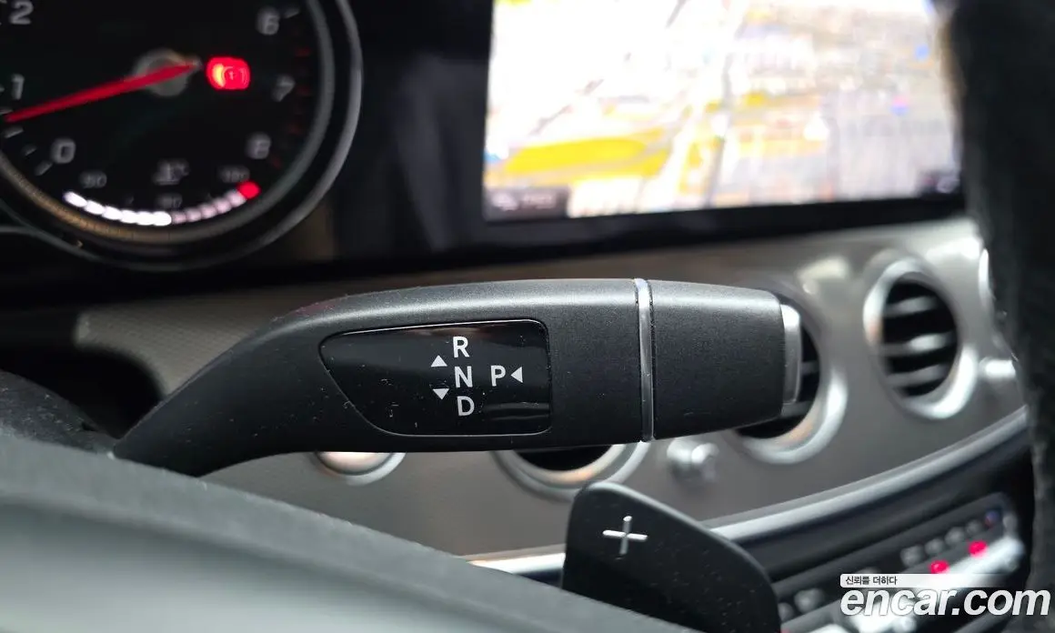 Mercedes-Benz E-Class 2018 2.0 автомат (гидро), фото 9