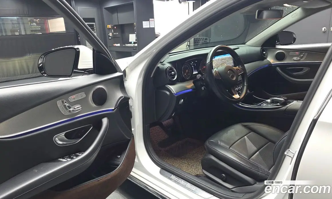 Mercedes-Benz E-Class 2018 2.0 автомат (гидро), фото 10