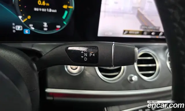Mercedes-Benz E-Class 2020 1.9 автомат (гидро), миниатюра 12