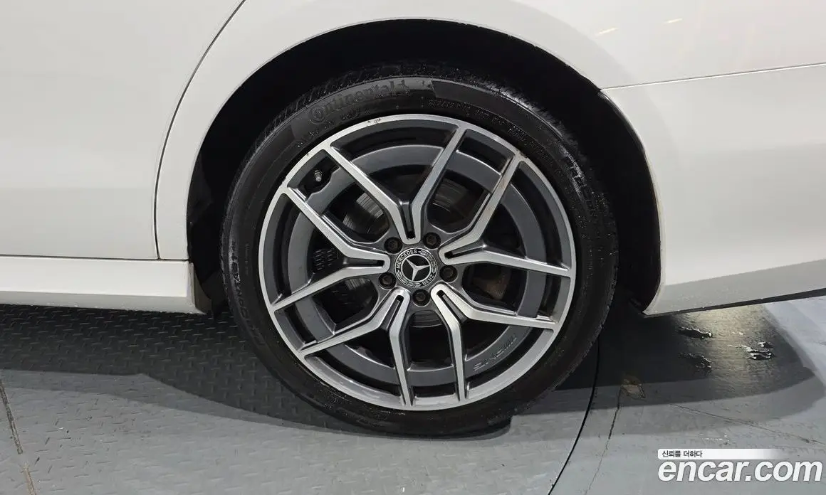 Mercedes-Benz E-Class 2020 1.9 автомат (гидро), фото 7