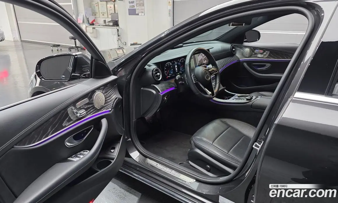 Mercedes-Benz E-Class 2022 2.0 автомат (гидро), фото 13