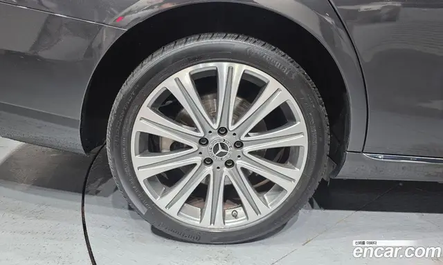 Mercedes-Benz E-Class 2022 2.0 автомат (гидро), миниатюра 5