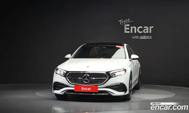 Mercedes-Benz E-Class 2025 2.0 автомат (гидро), миниатюра 2