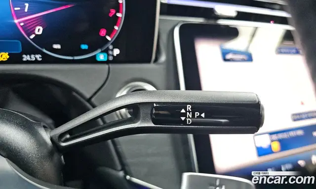 Mercedes-Benz E-Class 2025 2.0 автомат (гидро), миниатюра 11