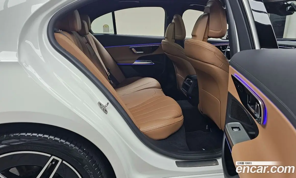 Mercedes-Benz E-Class 2025 2.0 автомат (гидро), фото 16