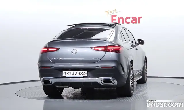 Mercedes-Benz GLE-Class 2023 3.0 автомат (гидро), миниатюра 4