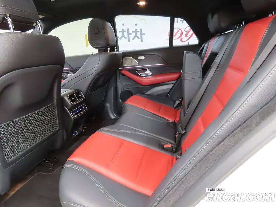 Mercedes-Benz GLE-Class 2023 3.0 автомат (гидро), фото 6