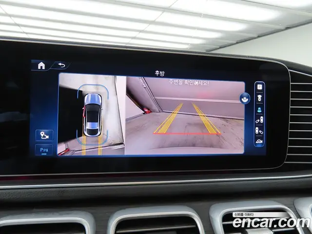 Mercedes-Benz GLE-Class 2023 3.0 автомат (гидро), миниатюра 9