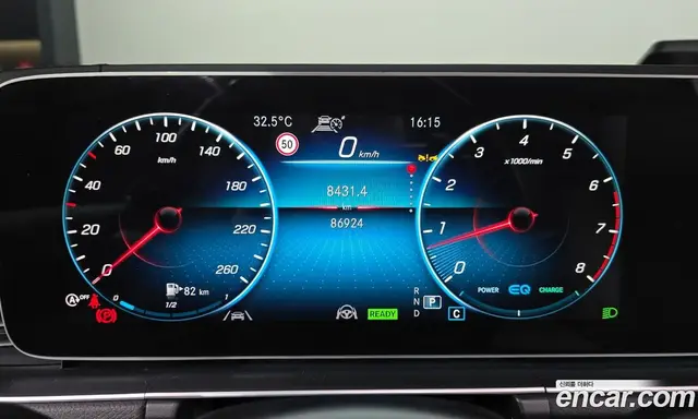 Mercedes-Benz GLE-Class 2023 3.0 автомат (гидро), миниатюра 10