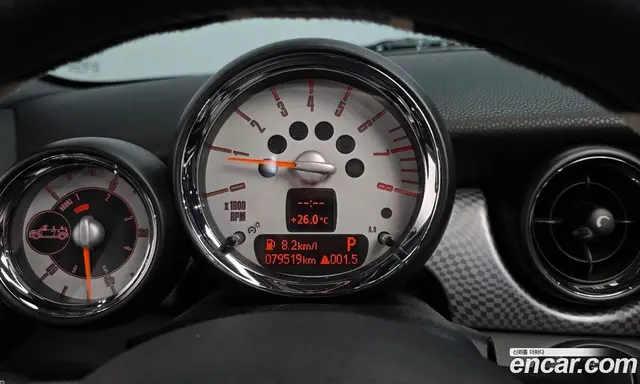 Mini Cooper Convertible 2010 1.6 автомат (гидро), миниатюра 8