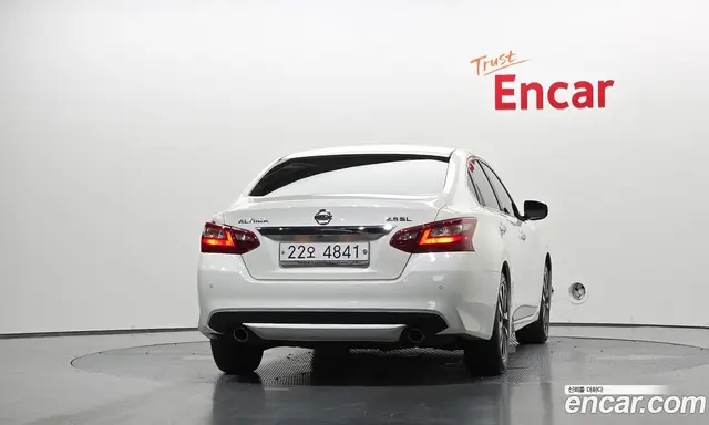Nissan Altima 2018 2.5 автомат (гидро), миниатюра 4