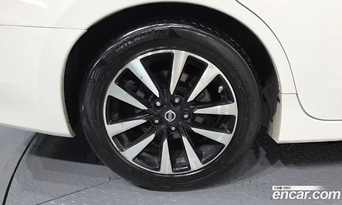 Nissan Altima 2018 2.5 автомат (гидро), фото 5