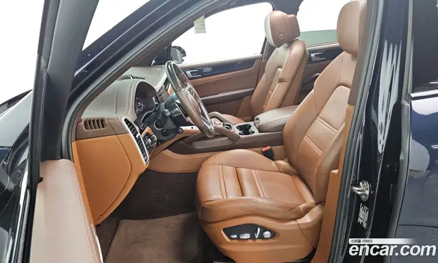 Porsche Cayenne 2021 3.0 автомат (гидро), миниатюра 10