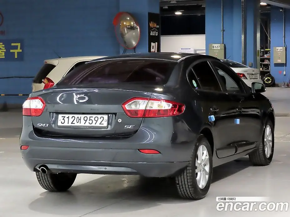Renault (Samsung) SM3 2015 1.6 автомат (гидро), фото 4 Renault (Samsung) SM3 2015 1.6 автомат (гидро), фото 4