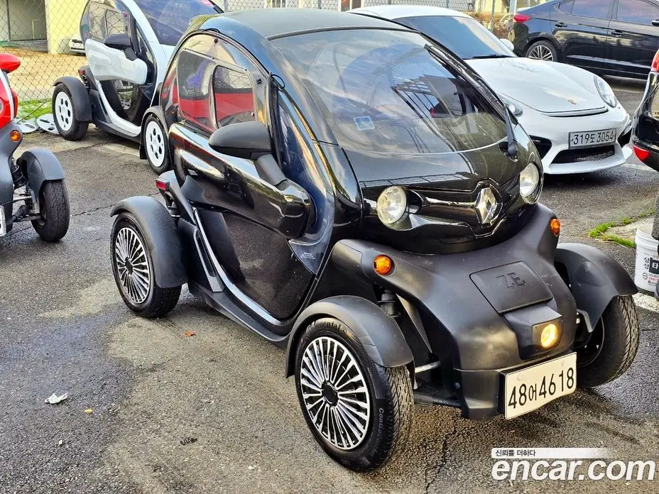 Renault (Samsung) Twizy 2020 11.0 автомат (гидро), фото 2 Renault (Samsung) Twizy 2020 11.0 автомат (гидро), фото 2
