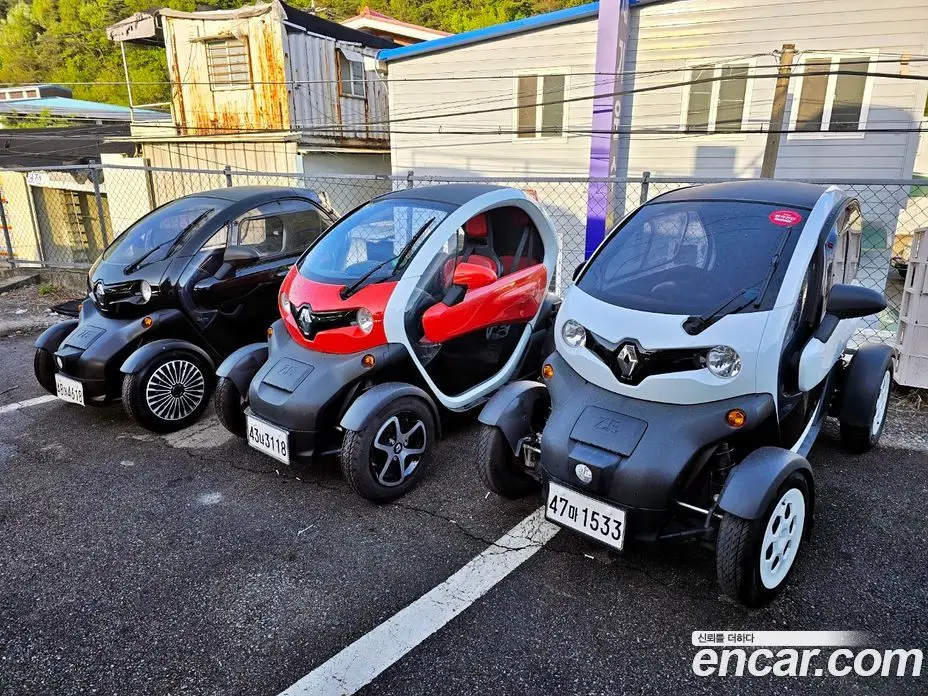 Renault (Samsung) Twizy 2020 11.0 автомат (гидро), фото 9 Renault (Samsung) Twizy 2020 11.0 автомат (гидро), фото 9