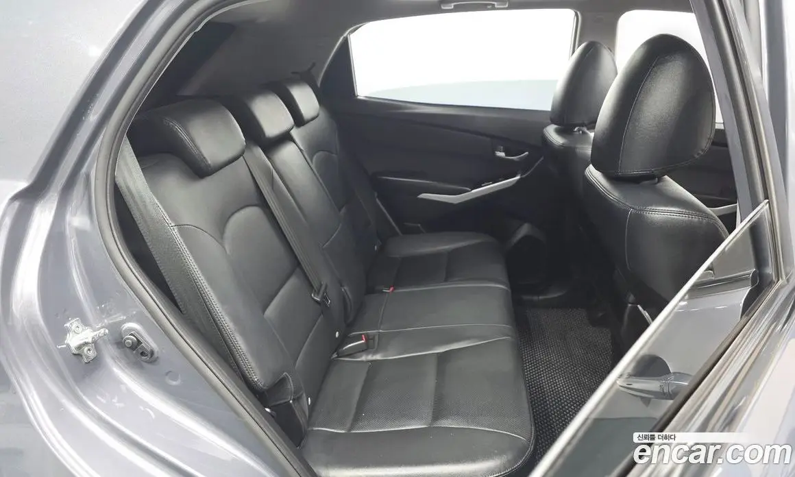 SsangYong Korando 2017 2.2 автомат (гидро), фото 17