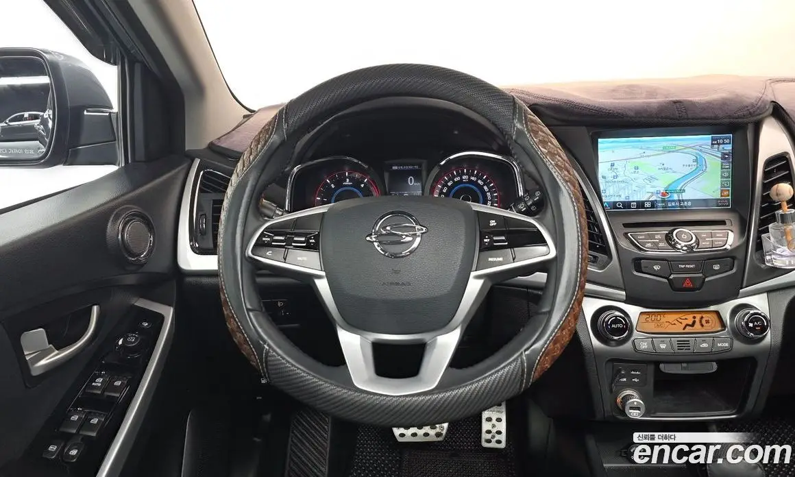 SsangYong Korando 2017 2.2 автомат (гидро), фото 18