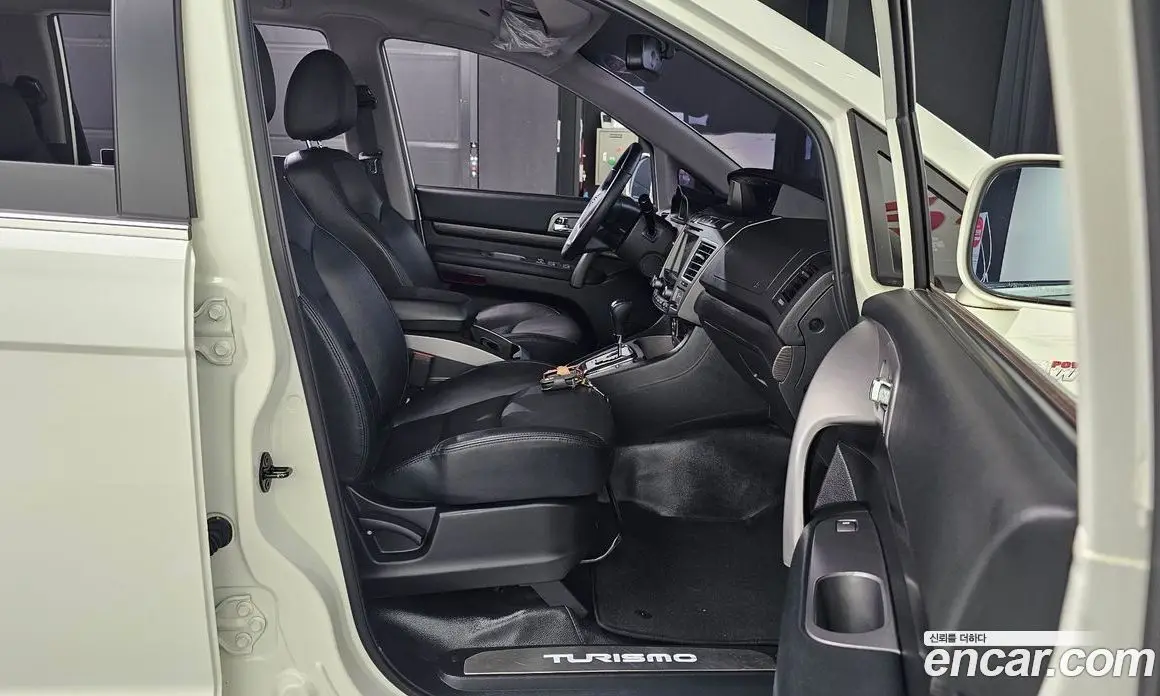 SsangYong Korando 2017 2.2 автомат (гидро), фото 12