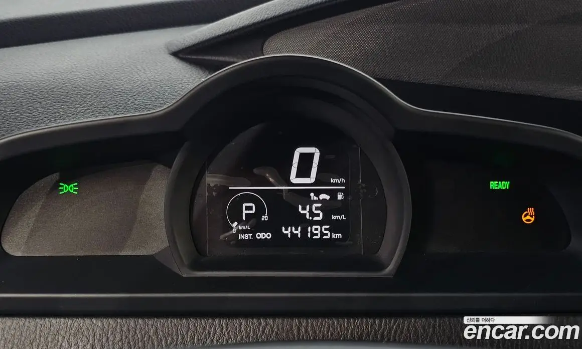 SsangYong Korando 2017 2.2 автомат (гидро), фото 8