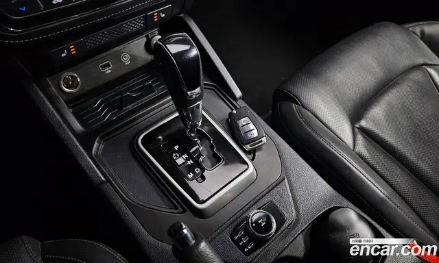 SsangYong Rexton 2018 2.2 автомат (гидро), миниатюра 12