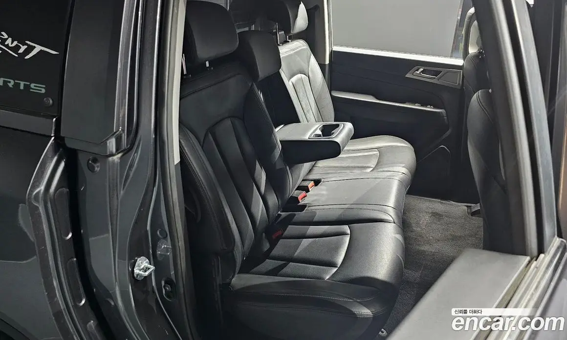 SsangYong Rexton 2018 2.2 автомат (гидро), фото 17