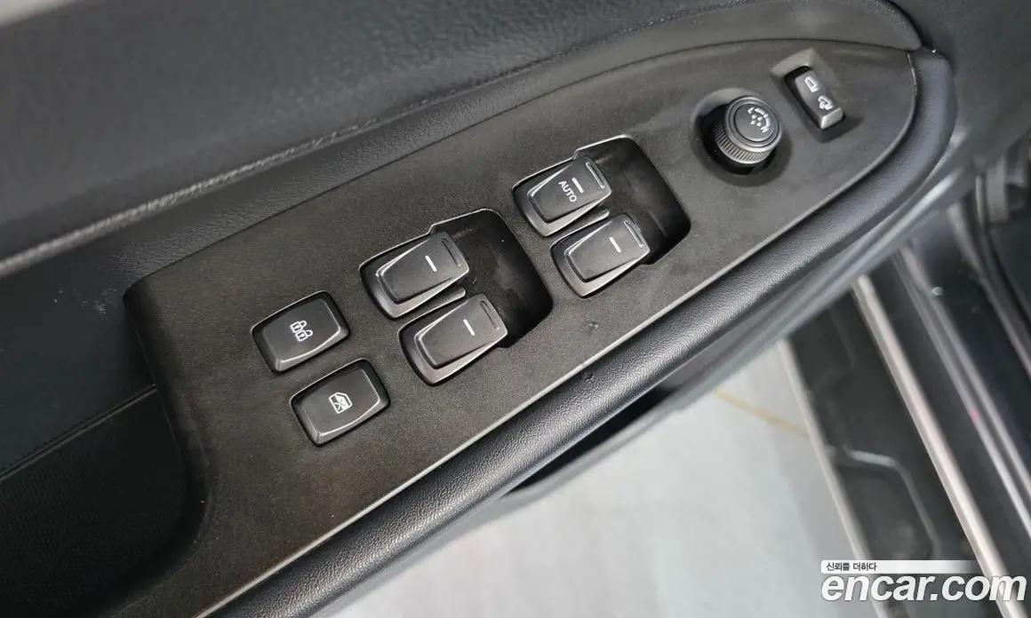 SsangYong Rexton 2019 2.2 автомат (гидро), фото 12
